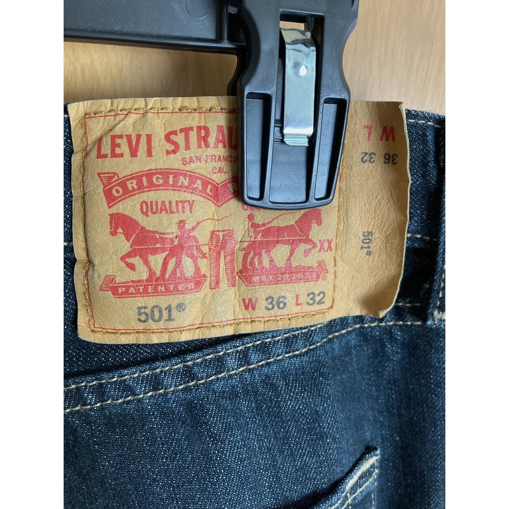 Mens 36x32 Levi Strauss Levis 501 Button Fly Jeans Dark Blue TRUE WAIST fits 35"